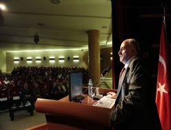 İİBF'de tanıtım etkinliği